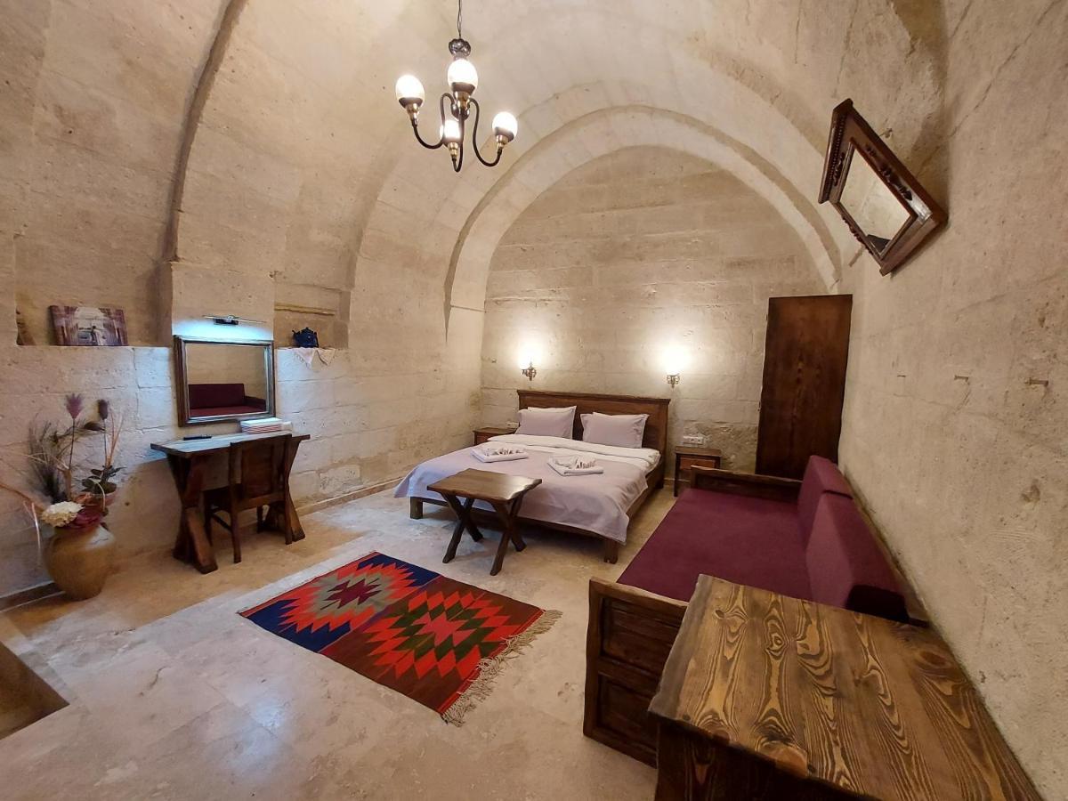 Armesos Cave Hotel Urgup Exterior photo