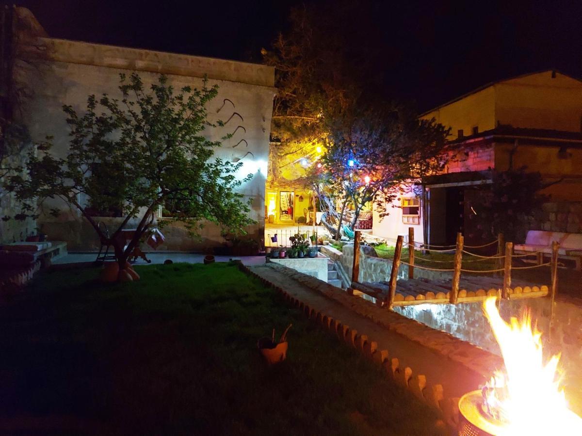 Armesos Cave Hotel Urgup Exterior photo