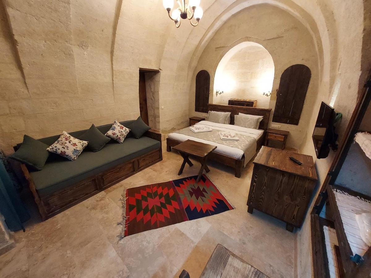 Armesos Cave Hotel Urgup Exterior photo