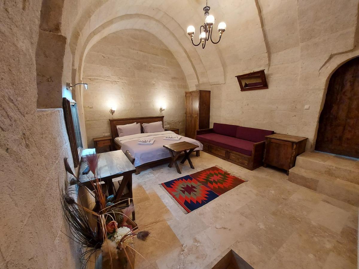 Armesos Cave Hotel Urgup Exterior photo
