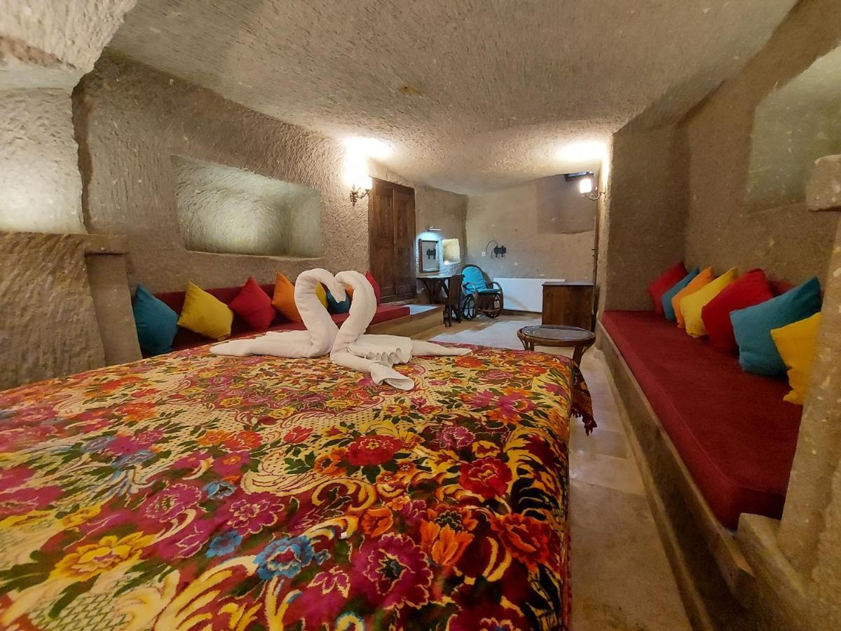 Armesos Cave Hotel Urgup Exterior photo