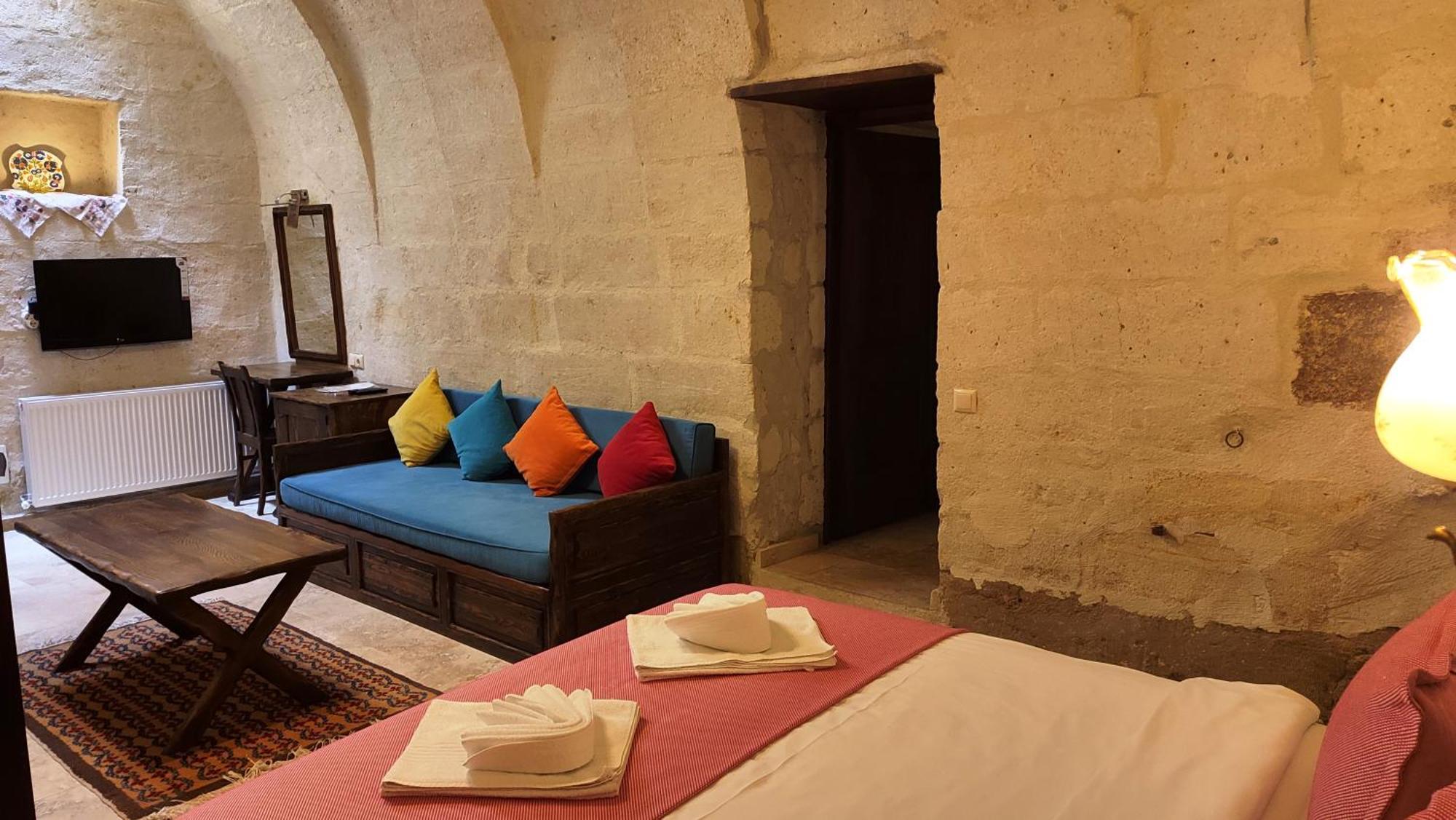 Armesos Cave Hotel Urgup Exterior photo