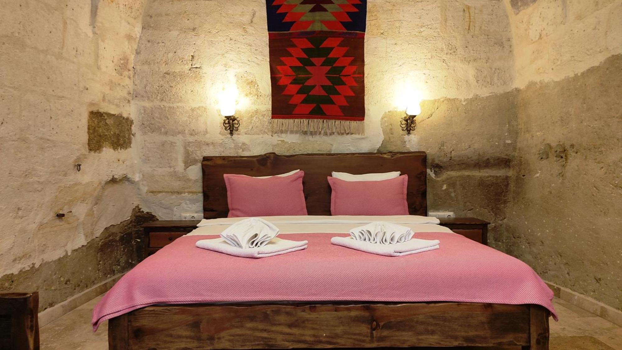 Armesos Cave Hotel Urgup Exterior photo