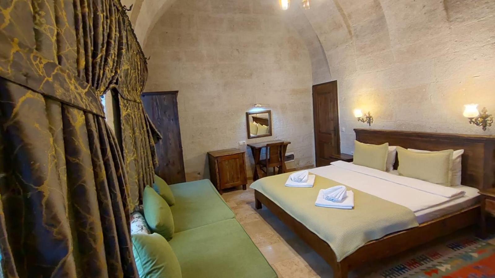 Armesos Cave Hotel Urgup Exterior photo
